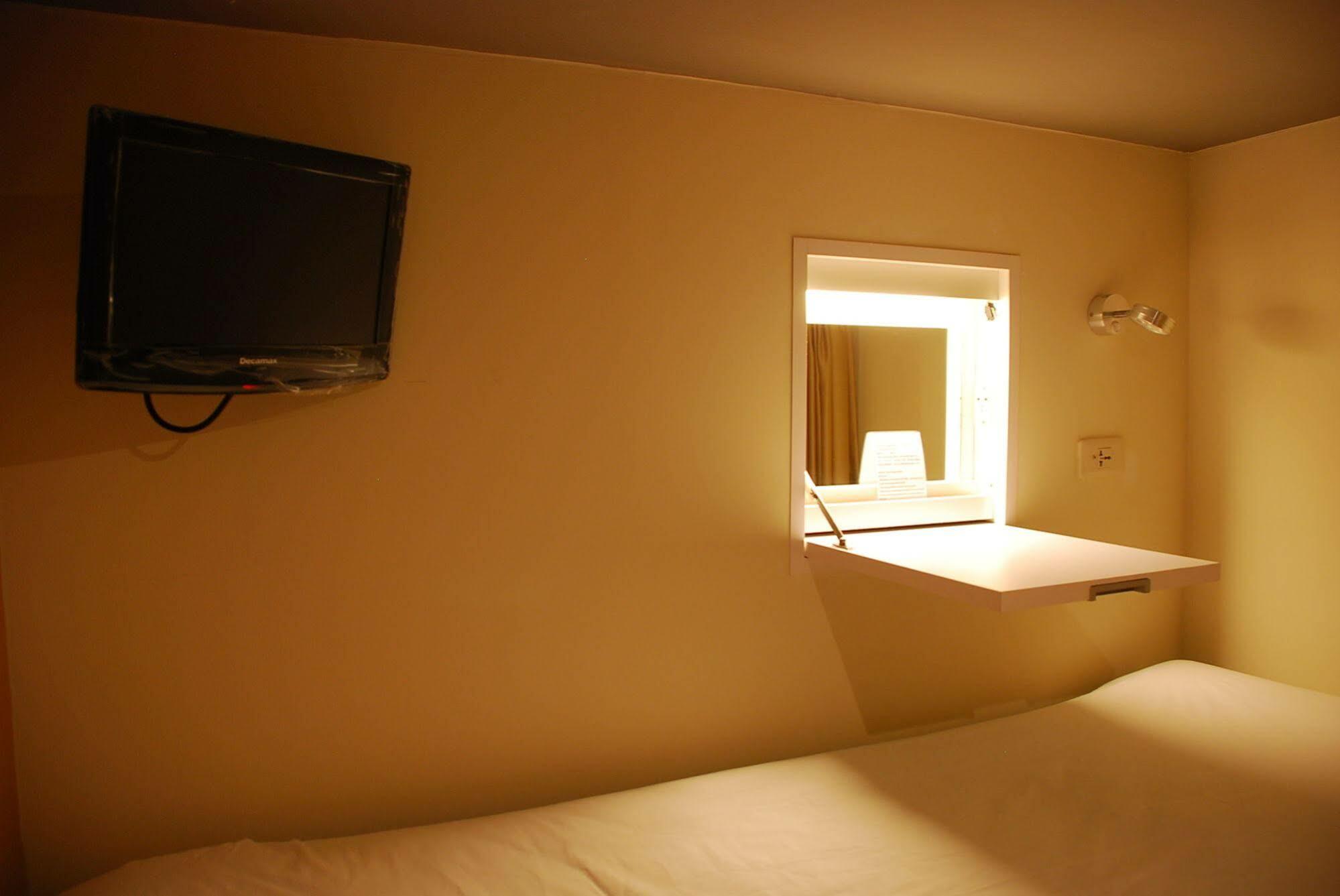 Taipei Livepal Hostel Экстерьер фото