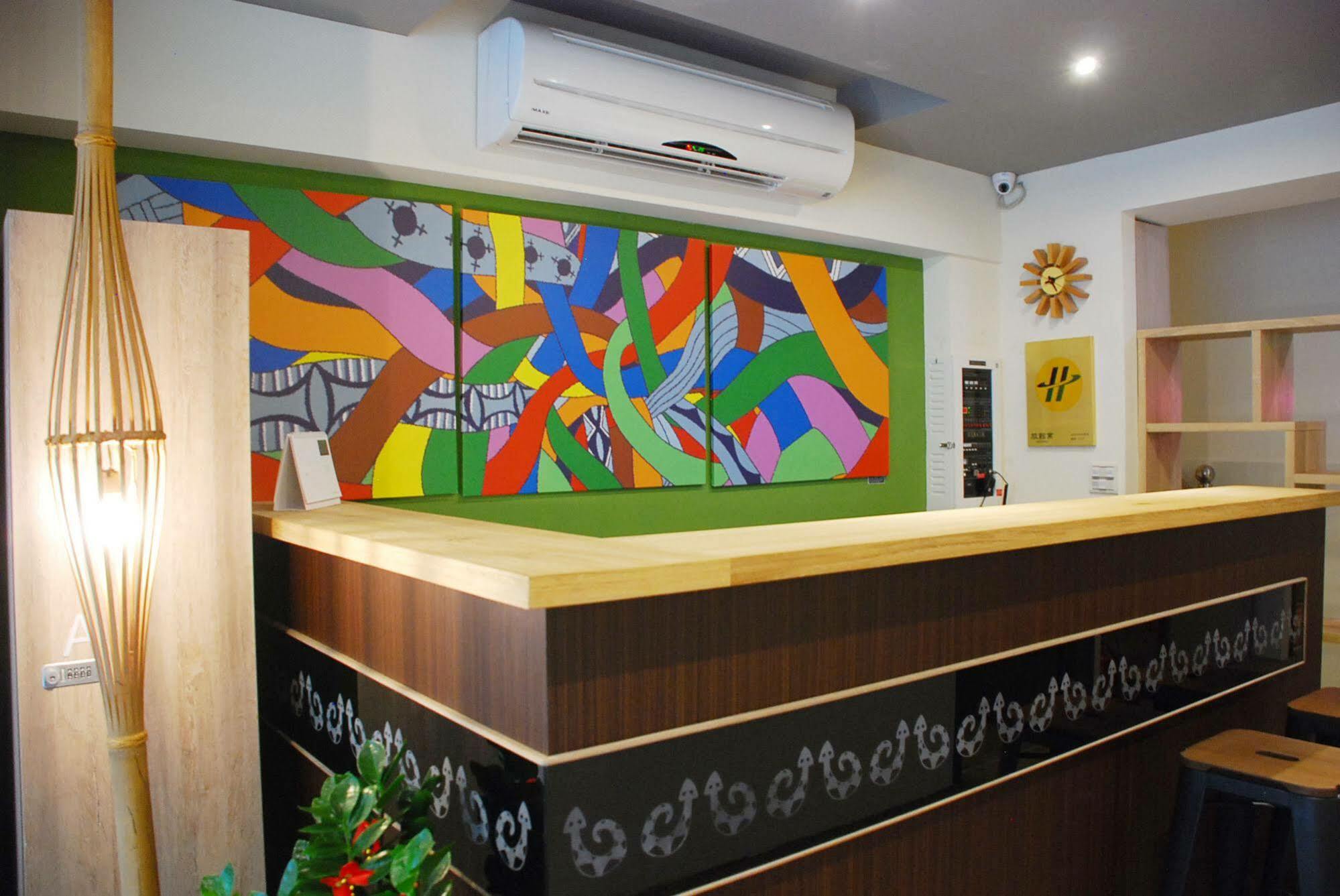 Taipei Livepal Hostel Экстерьер фото