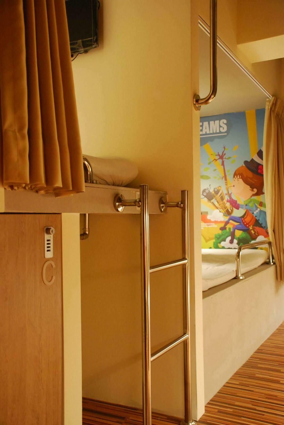 Taipei Livepal Hostel Экстерьер фото
